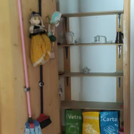 72 Apartment *